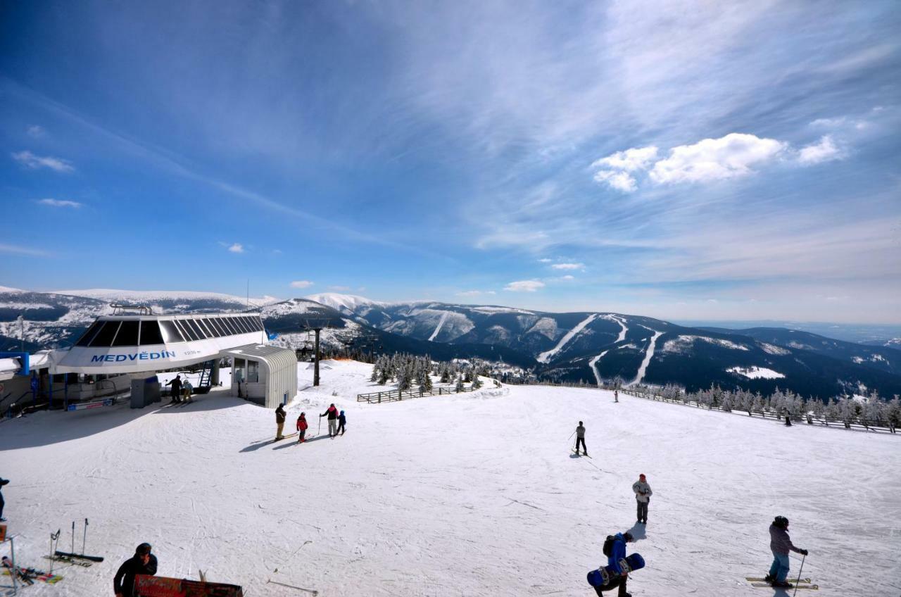 Pension Centrum Spindleruv Mlyn Exterior photo